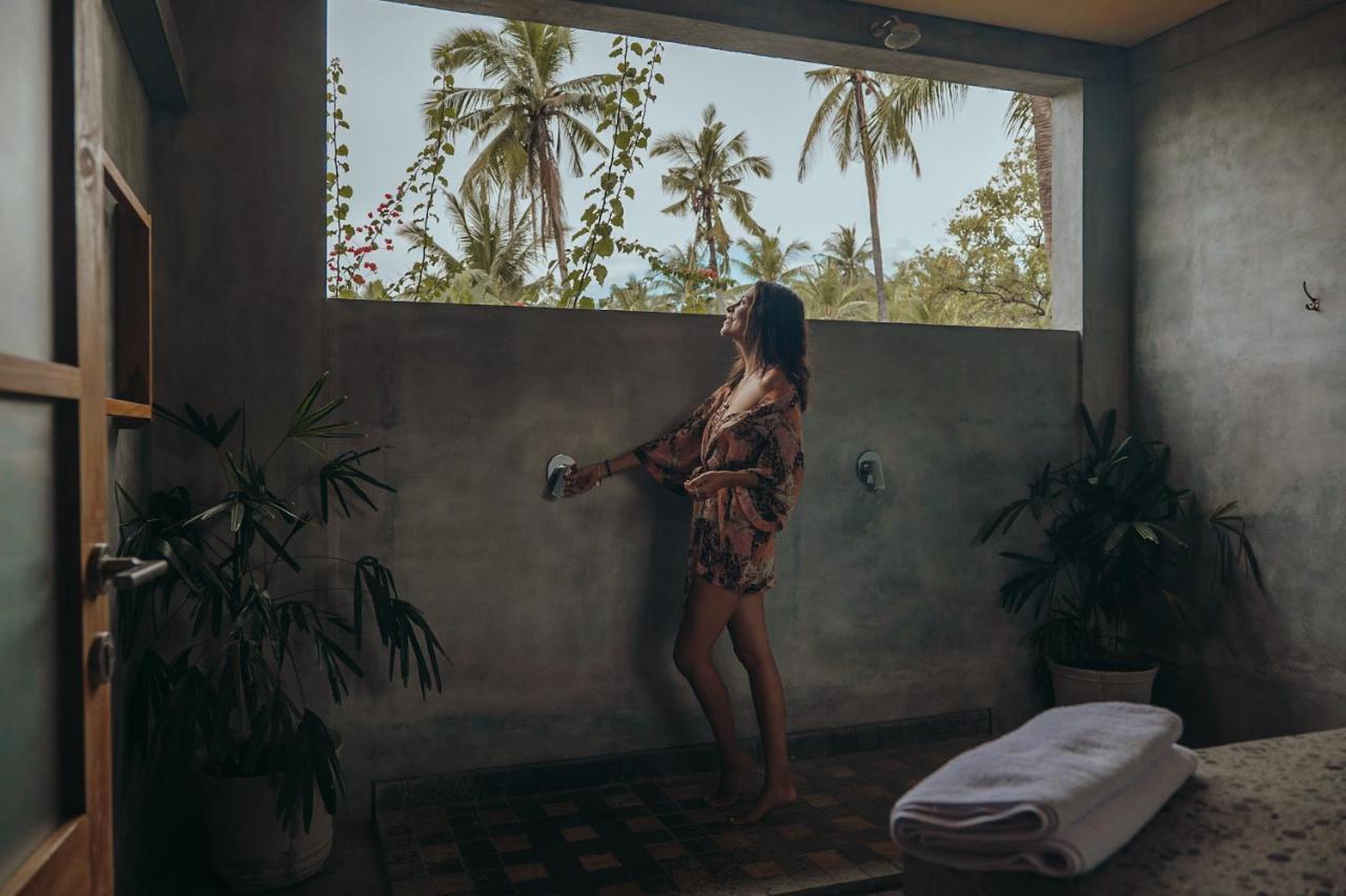 Mangroove Bay Boutique Hostel 반유웨당 외부 사진