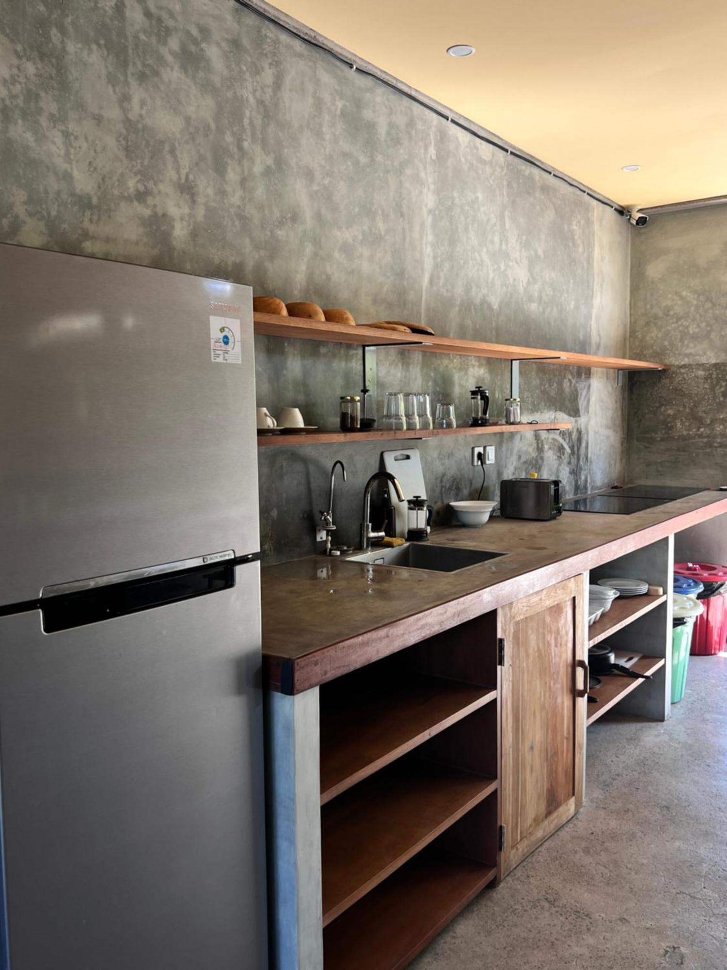 Mangroove Bay Boutique Hostel 반유웨당 외부 사진